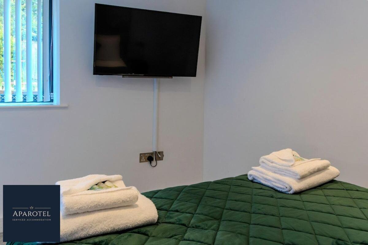 Aparotel Serviced Apartments - Stonehenge, Amesbury Town Centre ห้อง รูปภาพ