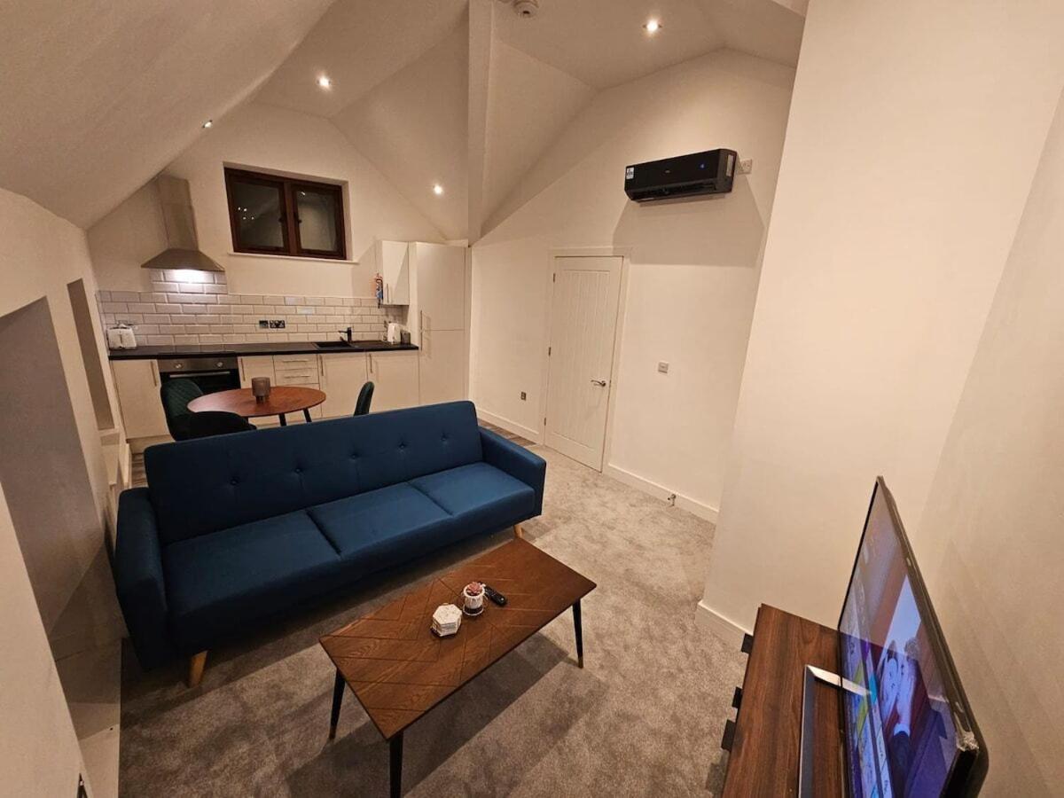 Aparotel Serviced Apartments - Stonehenge, Amesbury Town Centre ห้อง รูปภาพ