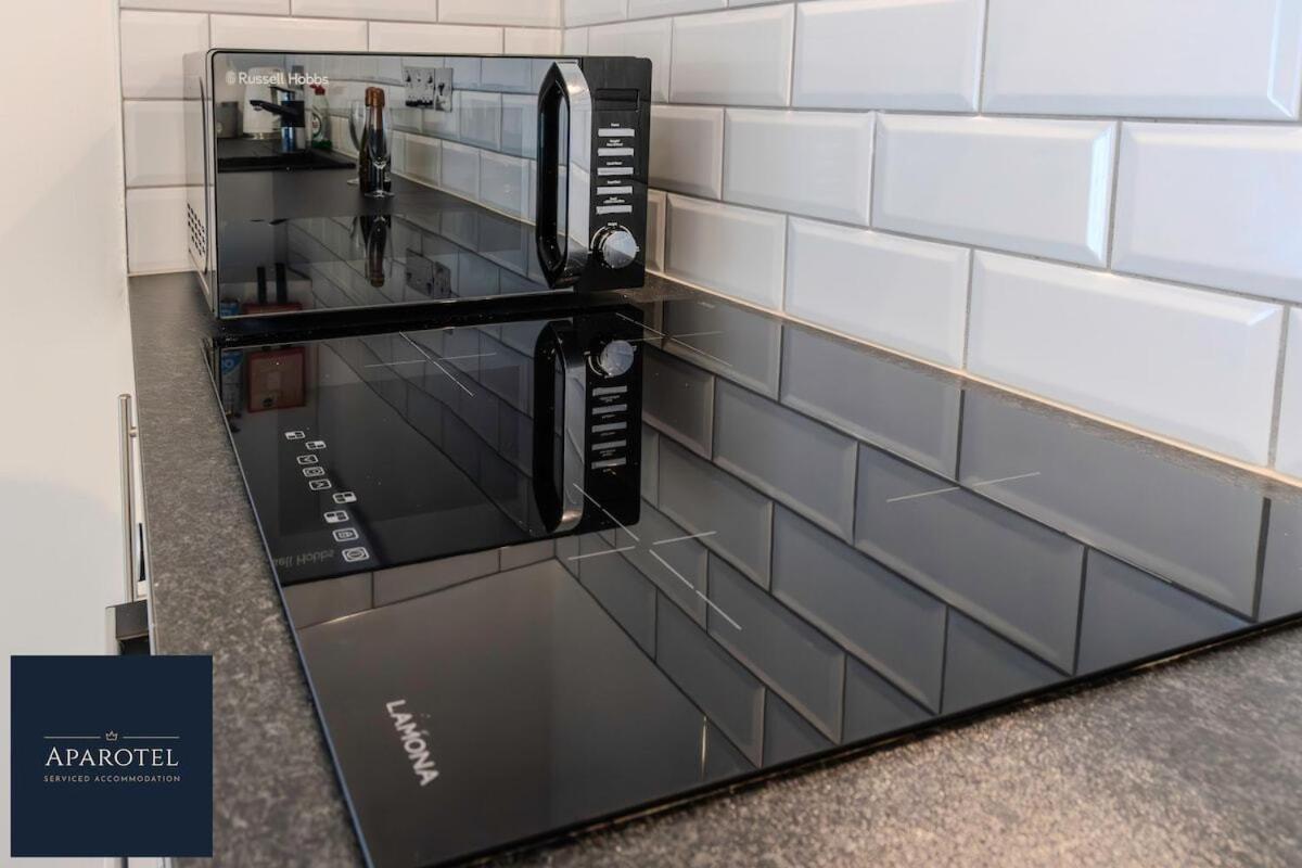Aparotel Serviced Apartments - Stonehenge, Amesbury Town Centre ห้อง รูปภาพ