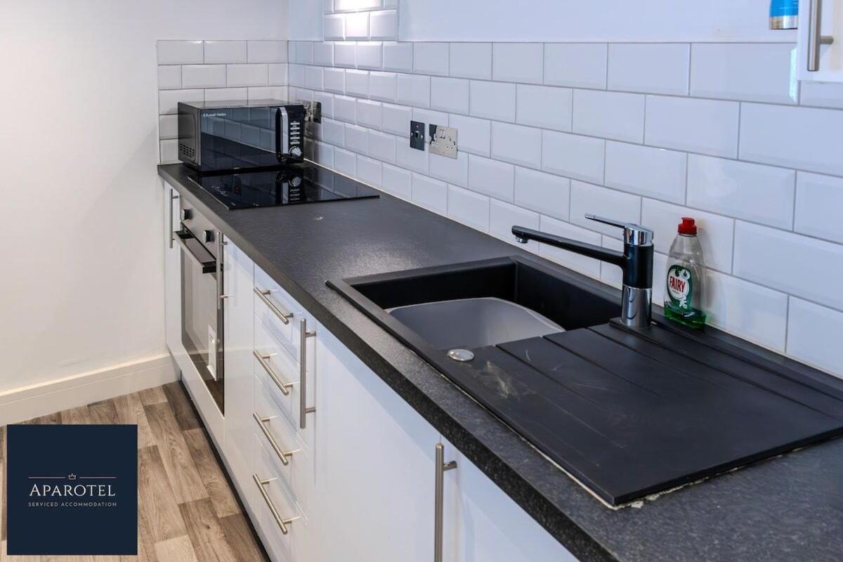 Aparotel Serviced Apartments - Stonehenge, Amesbury Town Centre ห้อง รูปภาพ