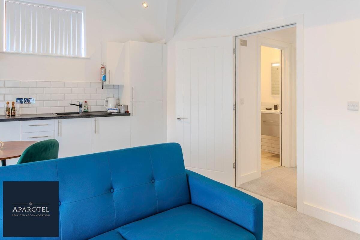 Aparotel Serviced Apartments - Stonehenge, Amesbury Town Centre ห้อง รูปภาพ