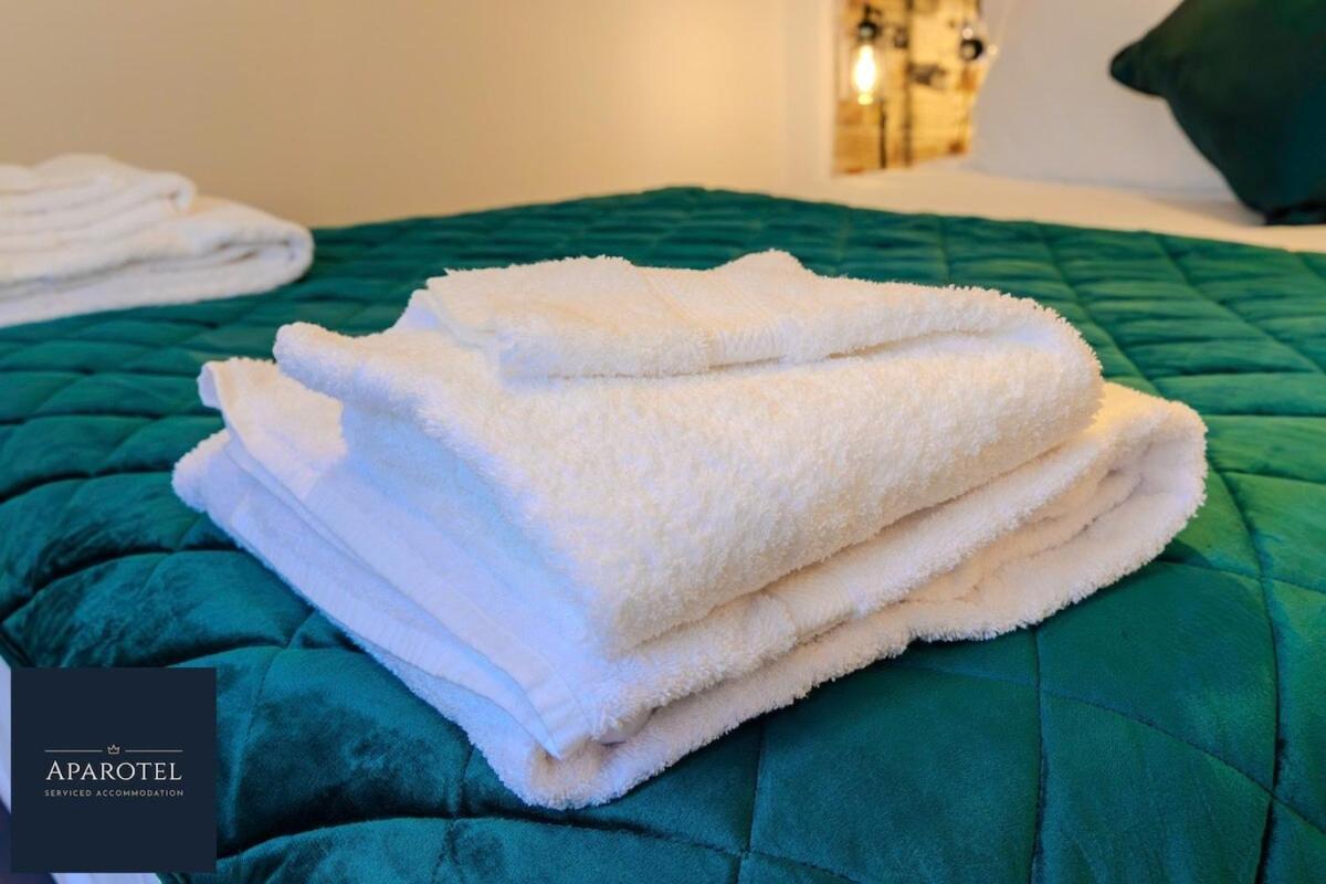 Aparotel Serviced Apartments - Stonehenge, Amesbury Town Centre ห้อง รูปภาพ